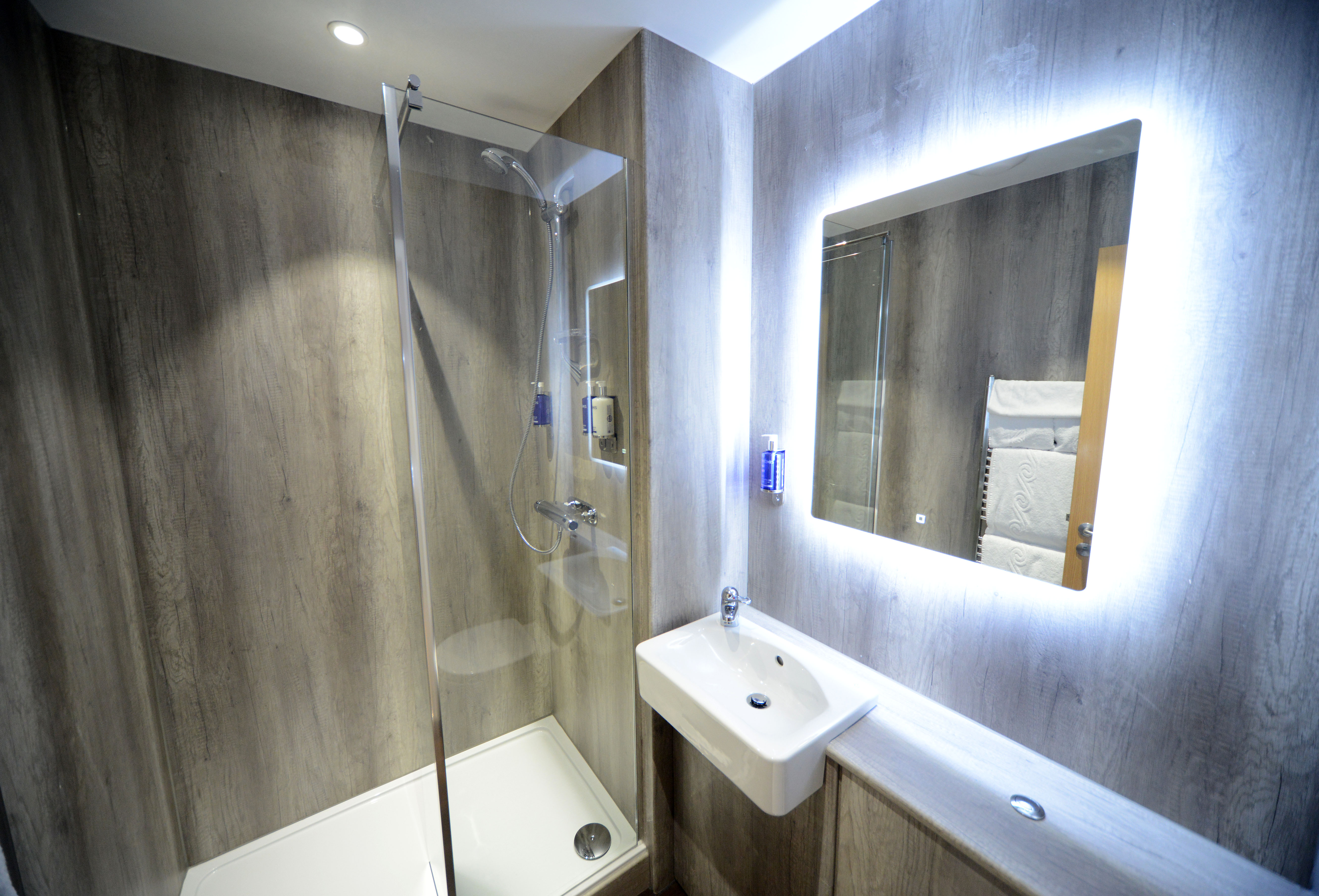 BUSHBOARD - Bannatyne Health Club & Spa