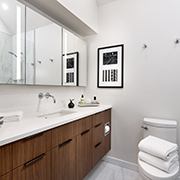 Fairview Slopes Residence - Bathroom