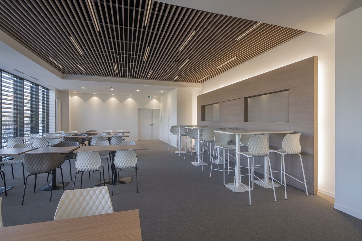 Polyrey HPL Gallery: Private Hospital of Provence