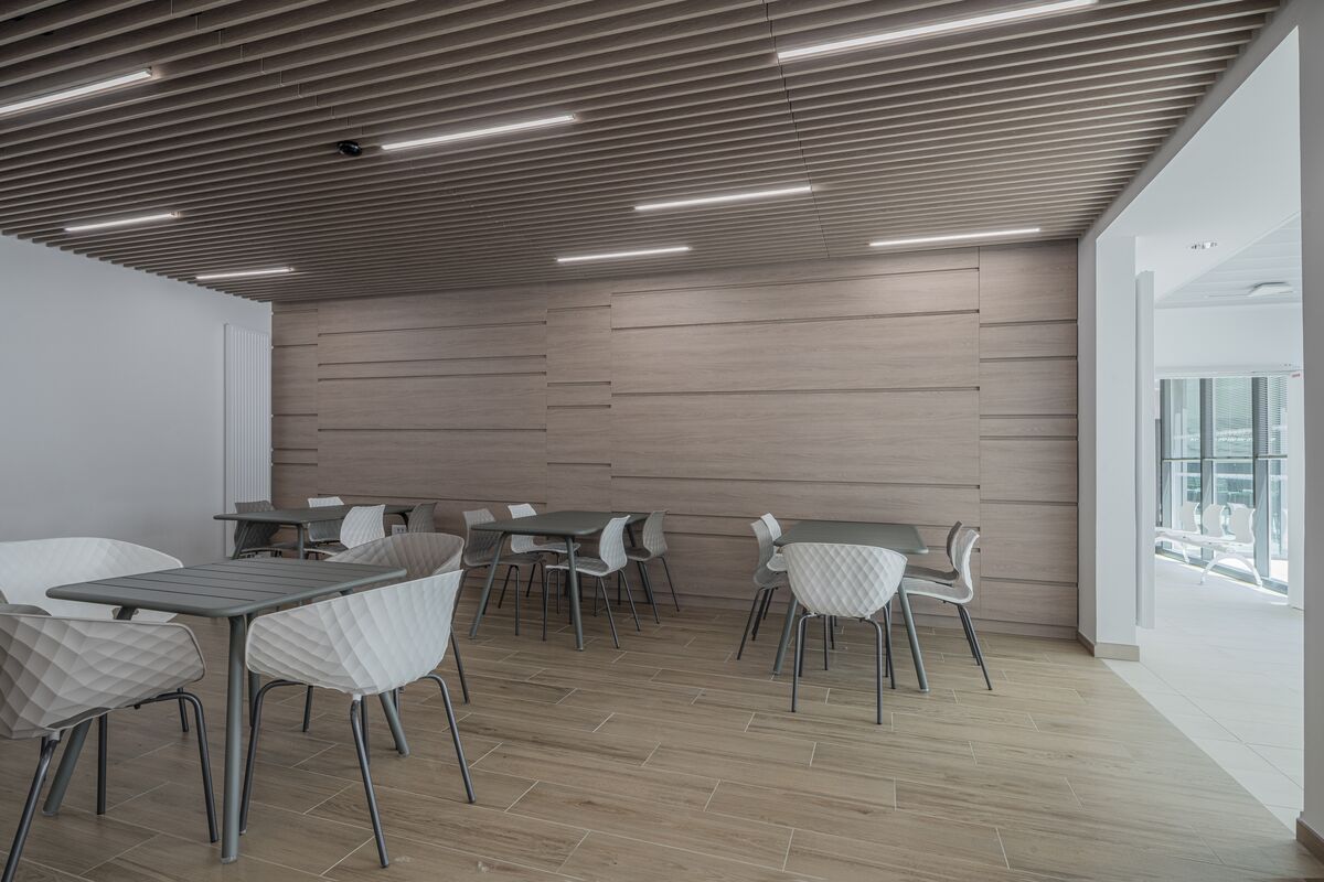 Polyrey HPL Gallery: Private Hospital of Provence