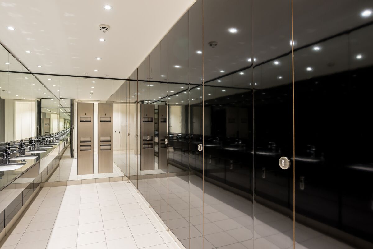 Polyrey HPL, Reysipur - Cubicle, Locker, Shower, Integrated Furniture